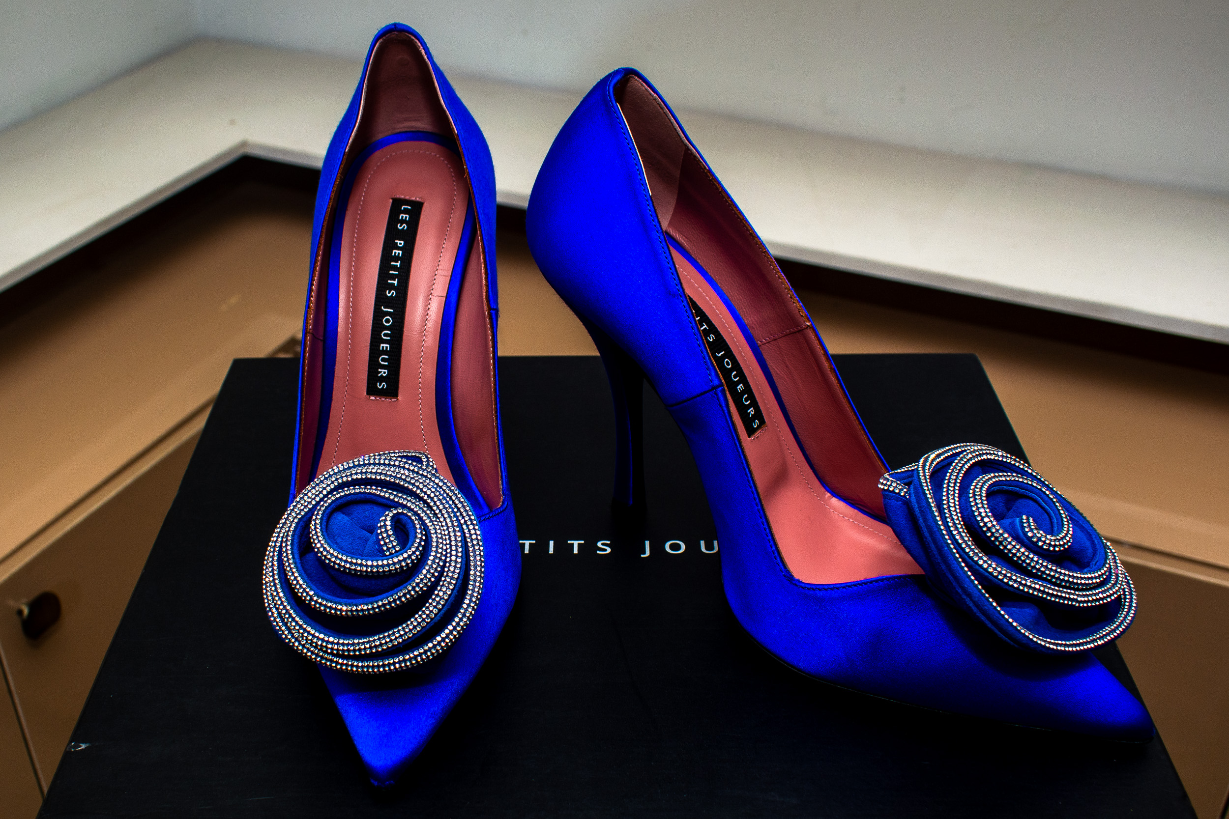 Marilyn Pump In Blue Satin - Image 3