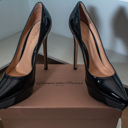 Gianvito Rossi Dasha Platform Patent Leather Pump